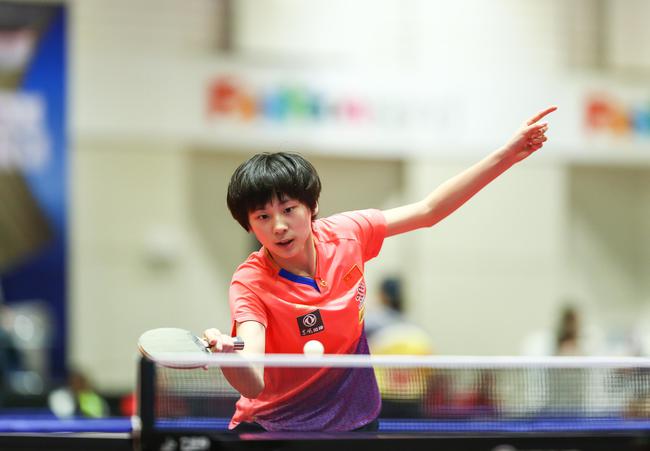 暗示内部的 暗示内部的