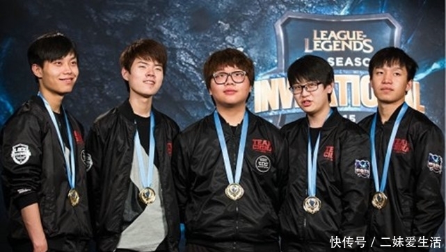 择了一条更 择了一条更